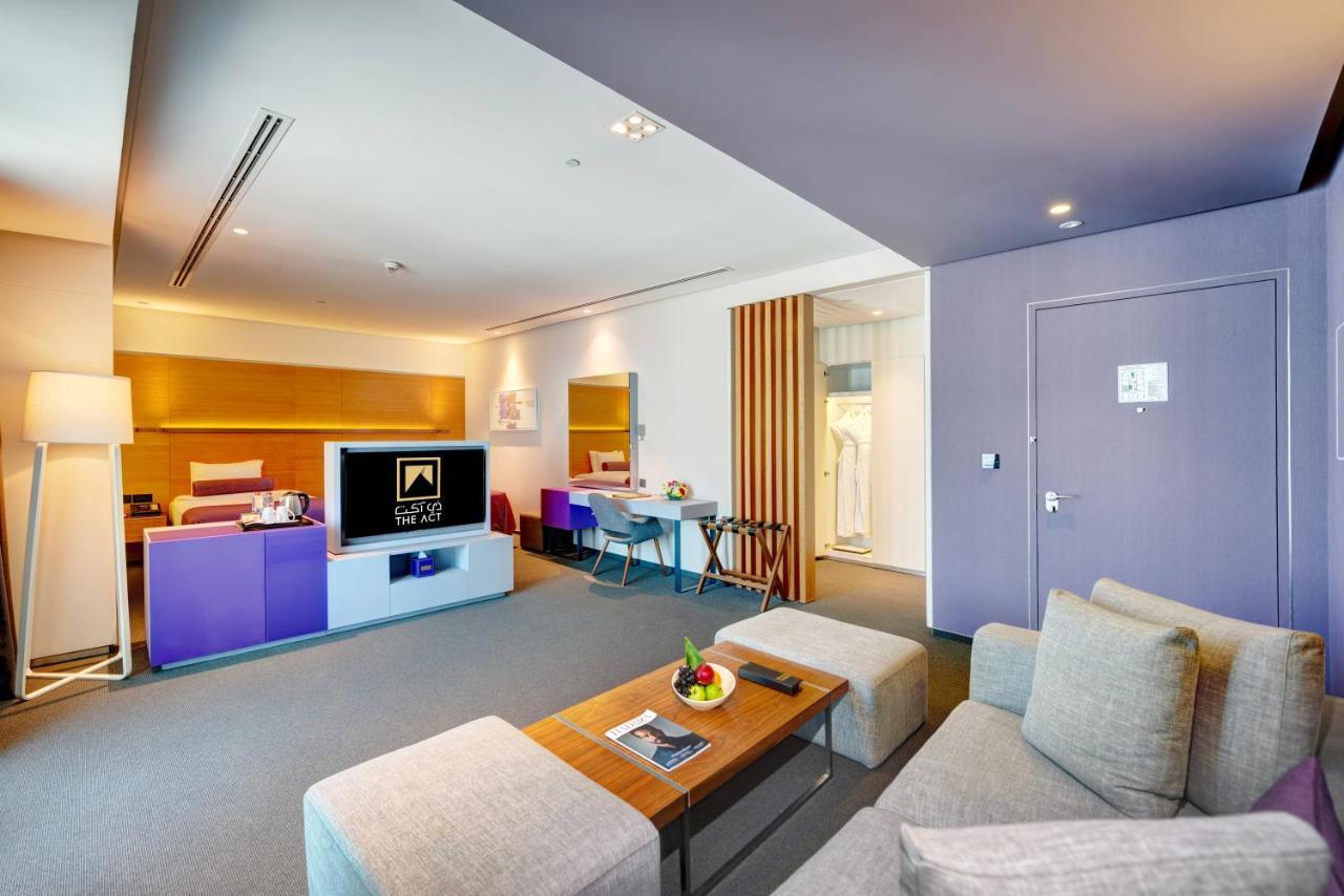 The Act Hotel Szardża Zewnętrze zdjęcie Suite