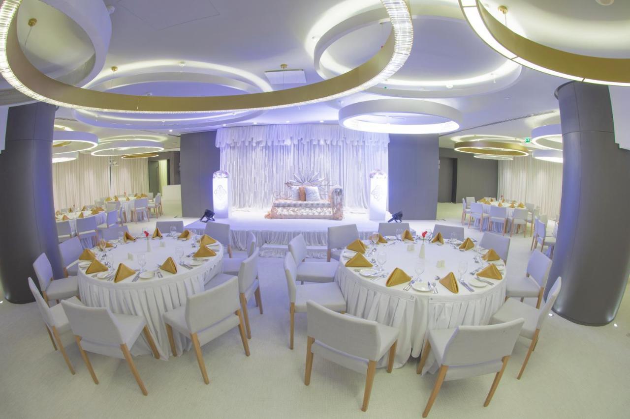 The Act Hotel Szardża Udogodnienia zdjęcie The ballroom