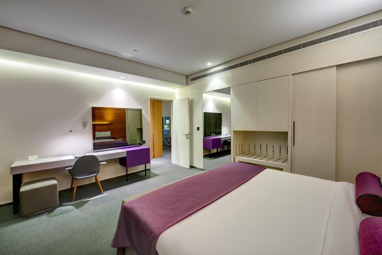 The Act Hotel Szardża Zewnętrze zdjęcie